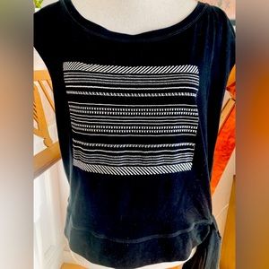 Ioanna Kourbela basics top tee fancy t-shirt black with white embroidery M